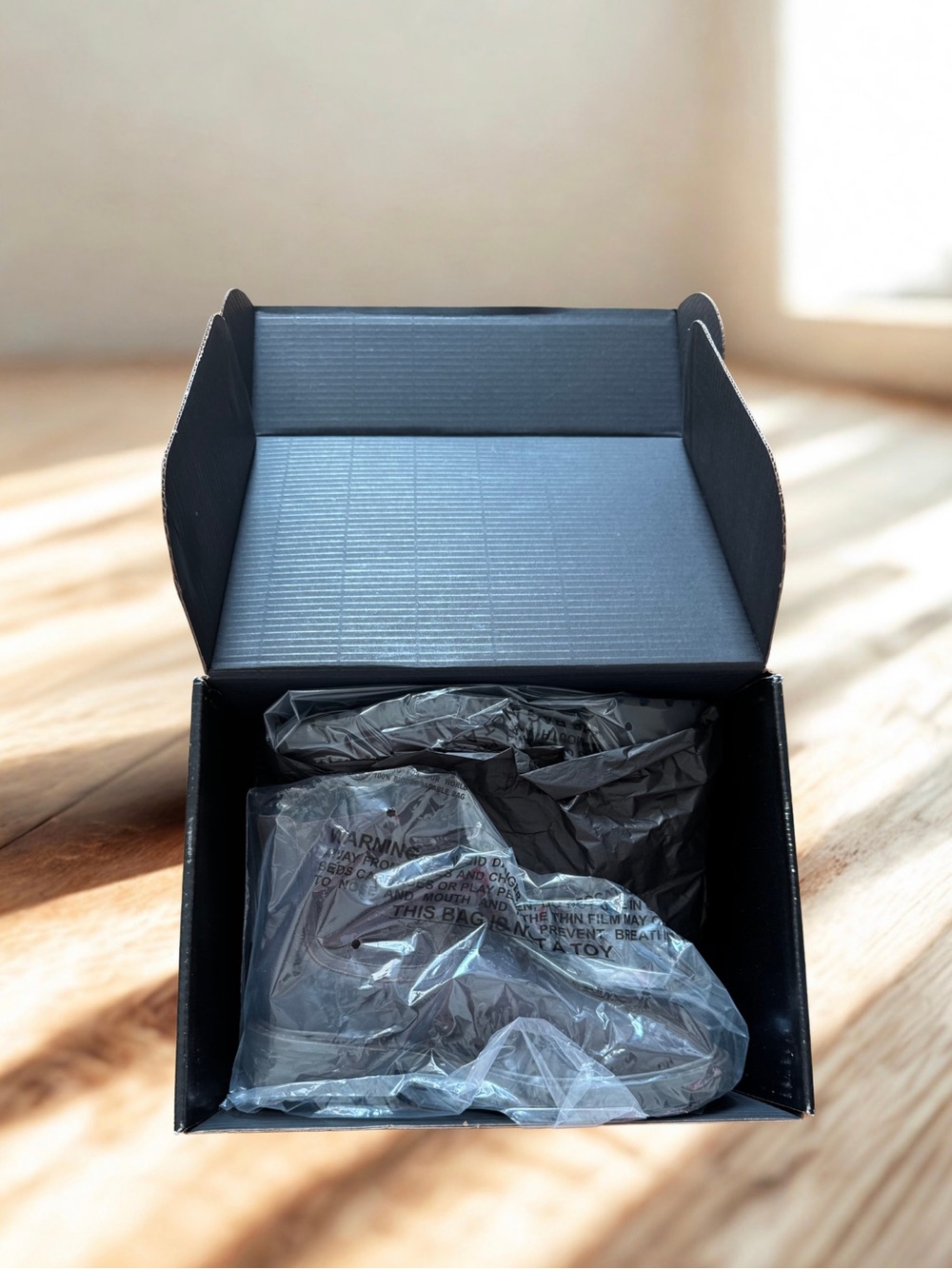 Thursday Boot Company — Tobacco Legend Chelsea Boot (Men’s Size 9.5) - Picture 4 of 5